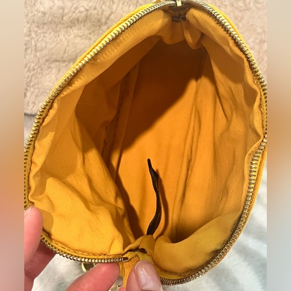 Authentic HERMES Bolide mini pouch with generic strap - Picture 9 of 15